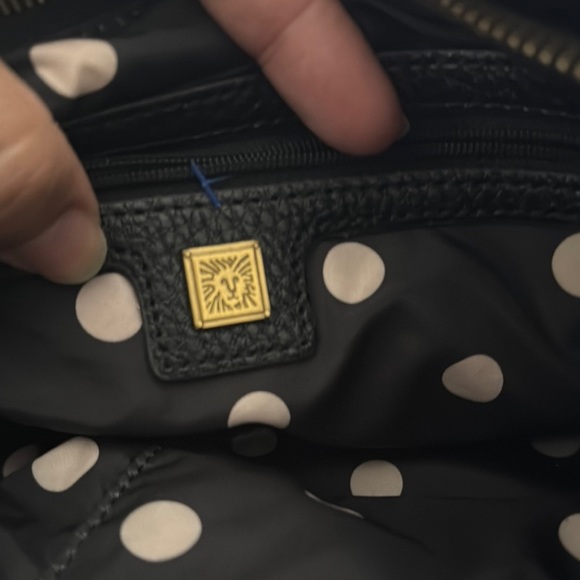 Black Leather Shoulder Bag - Picture 5 of 10